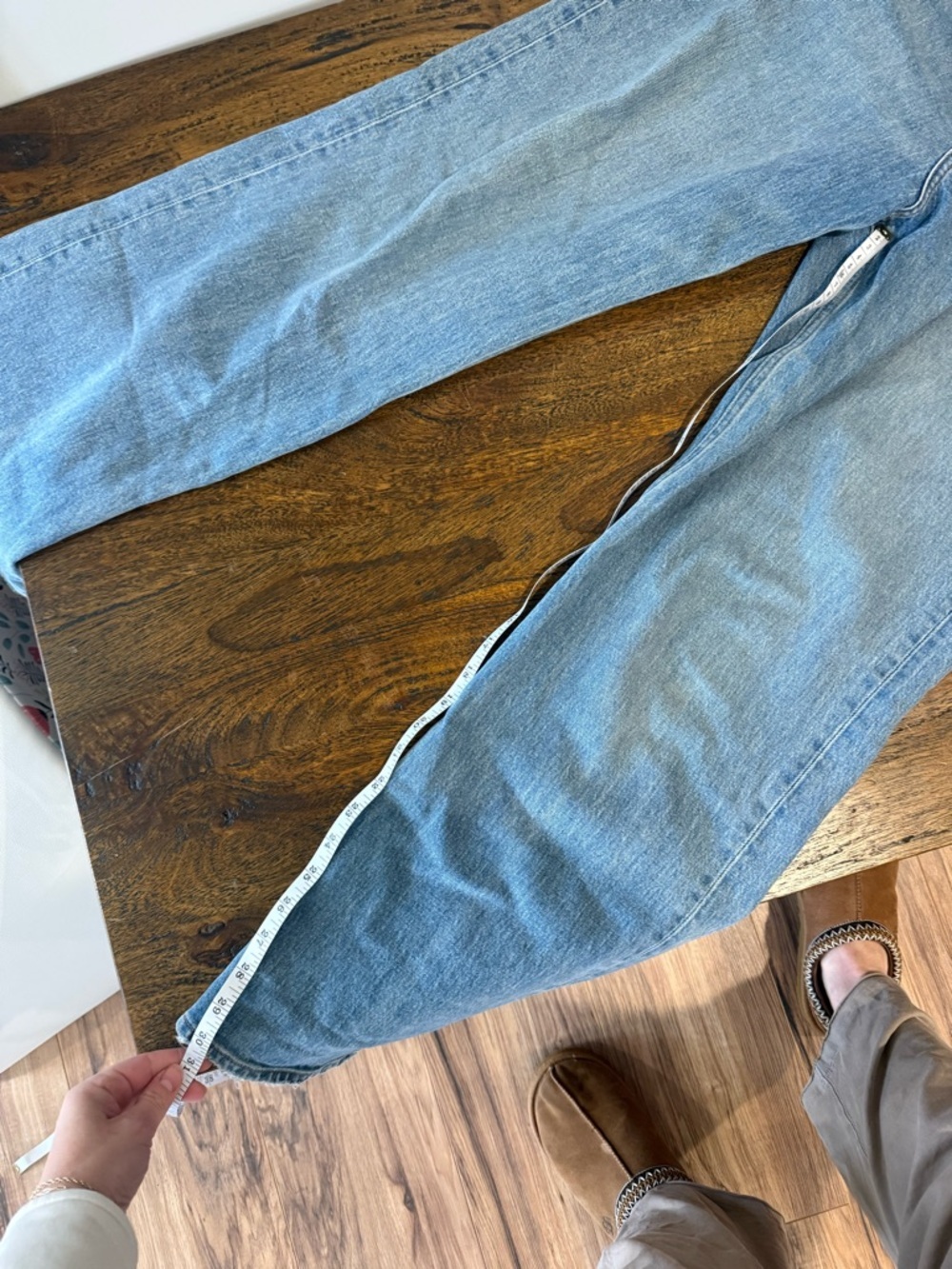 Abercrombie & Fitch Curve Love High Rise 90s Relaxed Jean - Picture 6 of 7